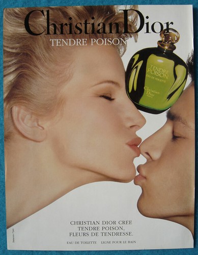Publicité papier parfum - publicité,