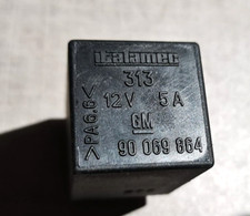 Relais 12V GM 90069864 Opel