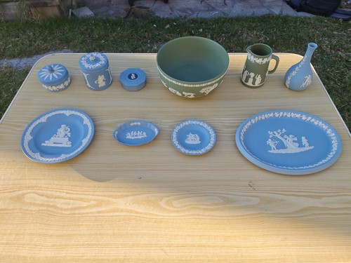 Wedgwood jasperware blue - wedgwood,