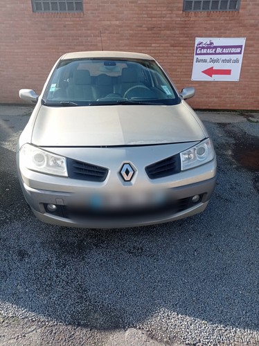 Aile gauche renault - gauche, megane