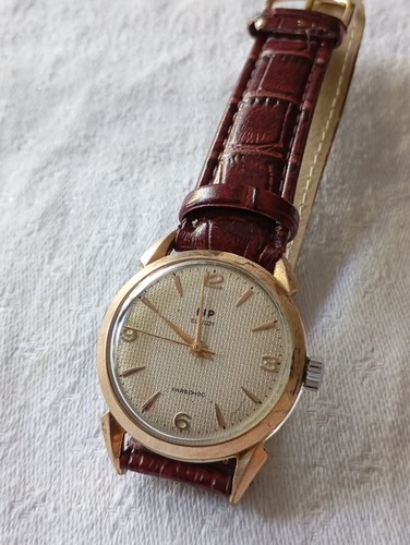 Ancienne montre lip elgiloy - lip,