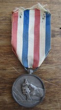 ANCIENNE MEDAILLE DES