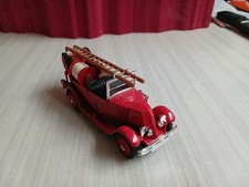 miniature véhicule pompier