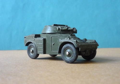 Dinky toys aml panhard - -,