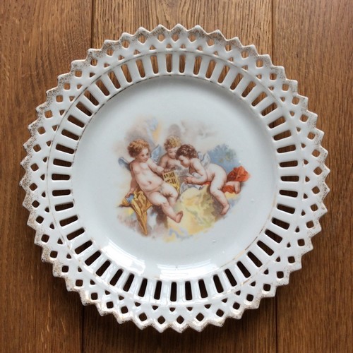 Assiette ajourée - assiette, de