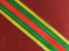 Coupe de Ruban pour la Croix