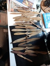 Lot D Helice En Bois Ancienne