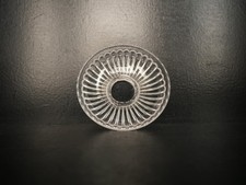 1 Ancienne bobèche cristal moulé Baccarat cote lustre applique chandelier 9 cm