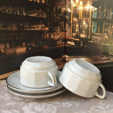 Evocative Pair PARIS Bistrot APILCO Chocolate Tea CUPS/SAUCERS Silver Detailing