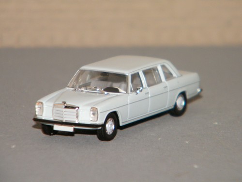 Mercedes 220 long w115 bleu - mercedes,