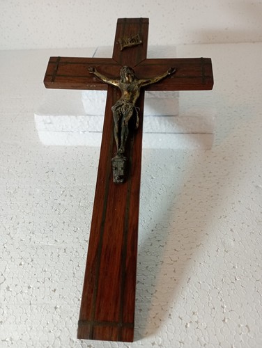 Crucifix mural bois christ - ,,