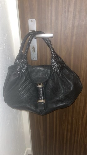 Fendi sac porté épaule cuir