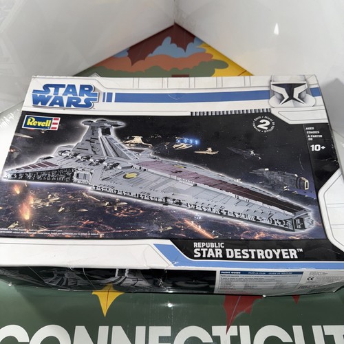 Revell star wars - star, republic