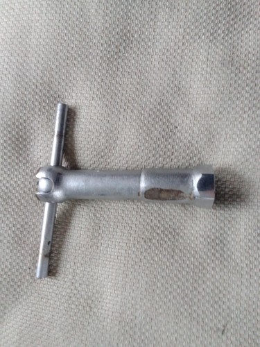 Hazet 764 spark - plug, tool