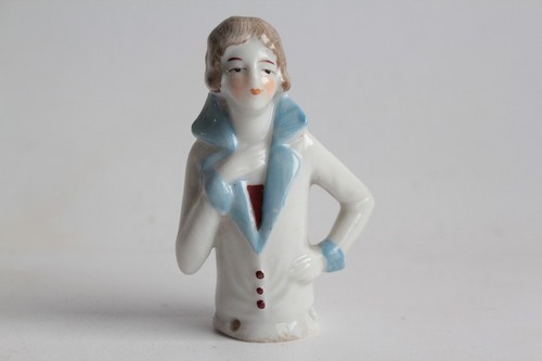 Demi figurine porcelaine femme - demi,