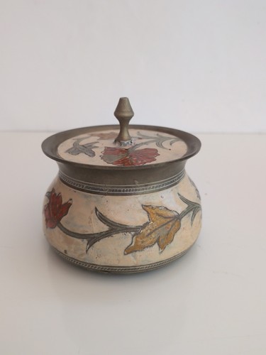 Ancien pot couvert - ancien, laiton