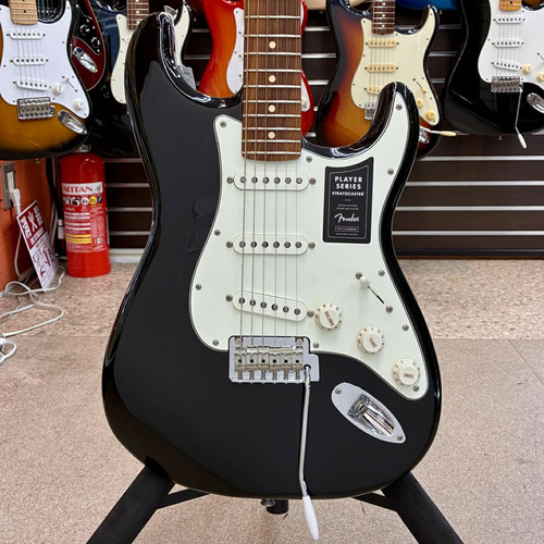 guitare fender stratocaster mexicaine