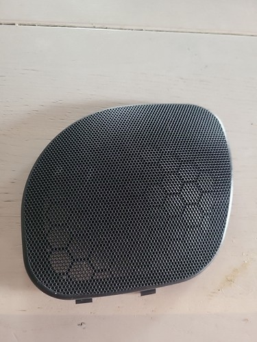 Grille haut parleur enceinte - haut,
