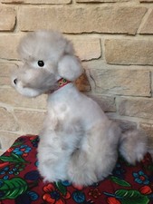 CHIEN PELUCHE CANICHE DOUDOU