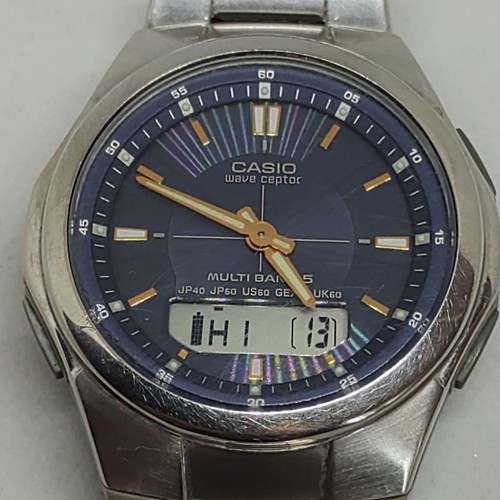 Montre radiocommandée solaire