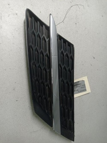 Calandre gauche toyota - calandre,