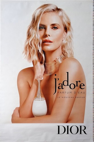 Affiche publicitaire roulée - publicitaire,