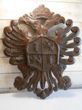 BLASON BOIS SCULPTE / ARMOIRIE