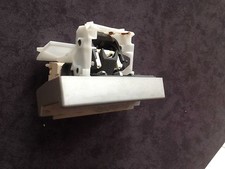 verrou de porte blanc pour