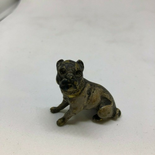 Vienna bronze pug with - bronze,