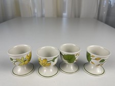 Coquetiers en porcelaine