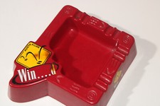 CENDRIER Rouge & Jaune - AUSTRALIAN - Rugby - Matière Plastique - bon état -