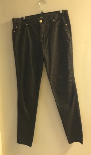 Celebrity gold brown print - celebrity,