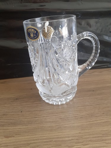 Très belle chope - belle, À