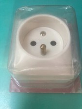 LEGRAND GALION Prise 2 p+T 83027 ou 830 27