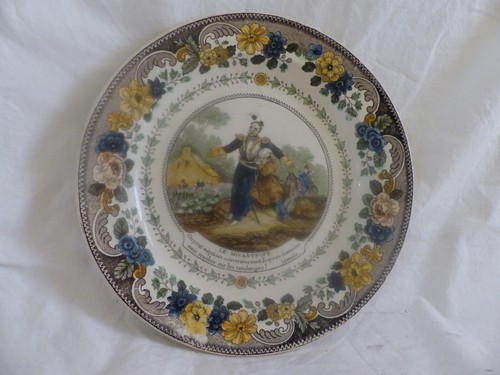 Assiette ancienne monterau - assiette,