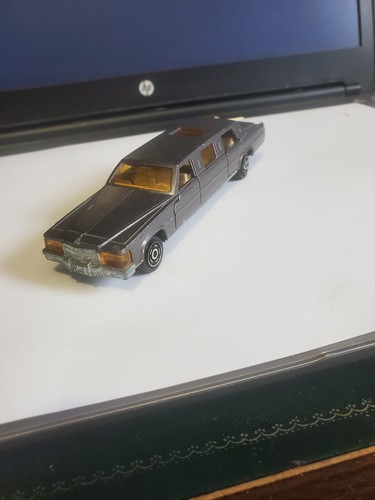 Majorette limousine n 339 - 1/58,