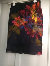 ?Superbe Jupe Dégriffée Max Mara En Soie NEUVE Étiquette De La Marque Coupée?