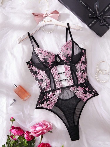 Sexy ladies lingerie jumpsuit