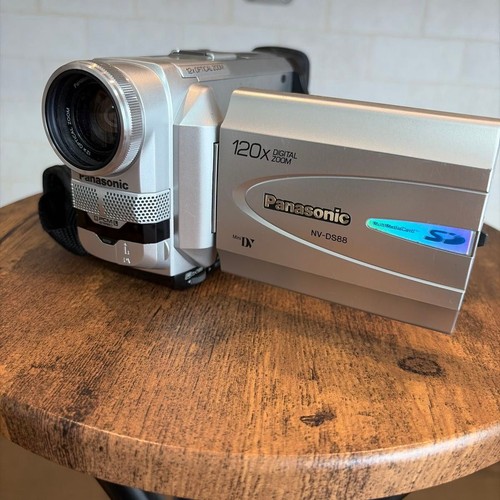 Caméscope panasonic ds88 - panasonic, nv-ds88
