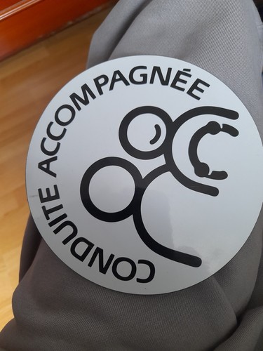 Disque conduite accompagnee - disque,