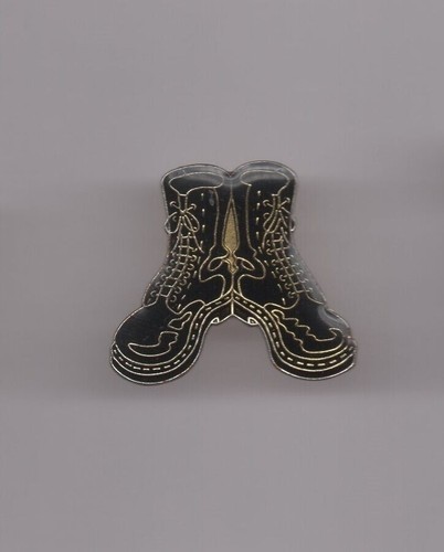 Pin militaria paire - pin's,