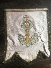 Ancienne Bannière De Procession Soie Brodée  Eglise  Religieux