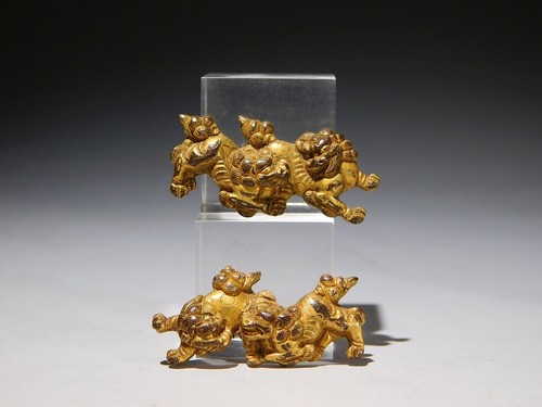 Golden nihiki shishi - foo, dogs