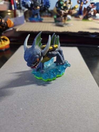 Figurine skylanders spyro - figurine,