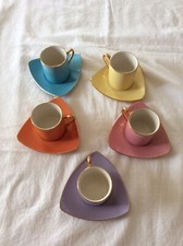 5 Tasses et Sous-tasses