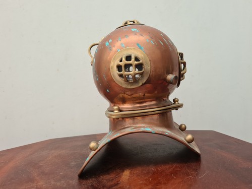 Petit casque de - ,