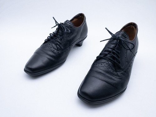 Think chaussures lacets - chaussures, À