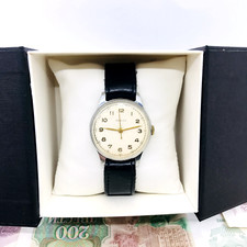 🚀 Rare montre-bracelet