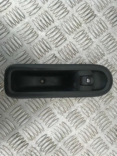 Bouton commande lève - , vitre