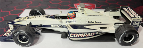 Williams fw22 n 10 - 1/18, n°10